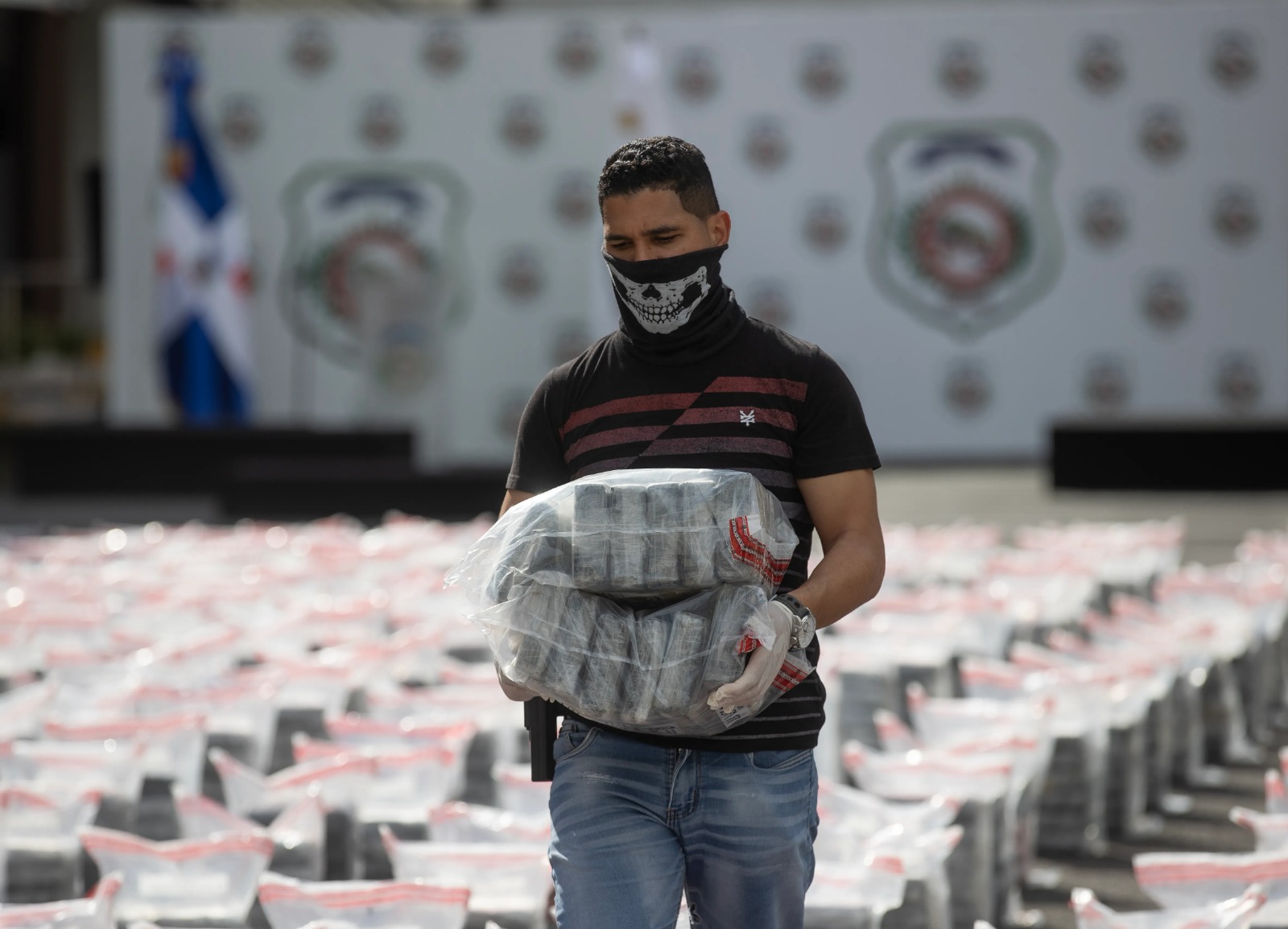 Amberes, “la capital de la cocaína”: así es el lugar a donde se dirigía el buque cargado con 9.8 toneladas de droga que pasó por Guatemala, Honduras y Dominicana